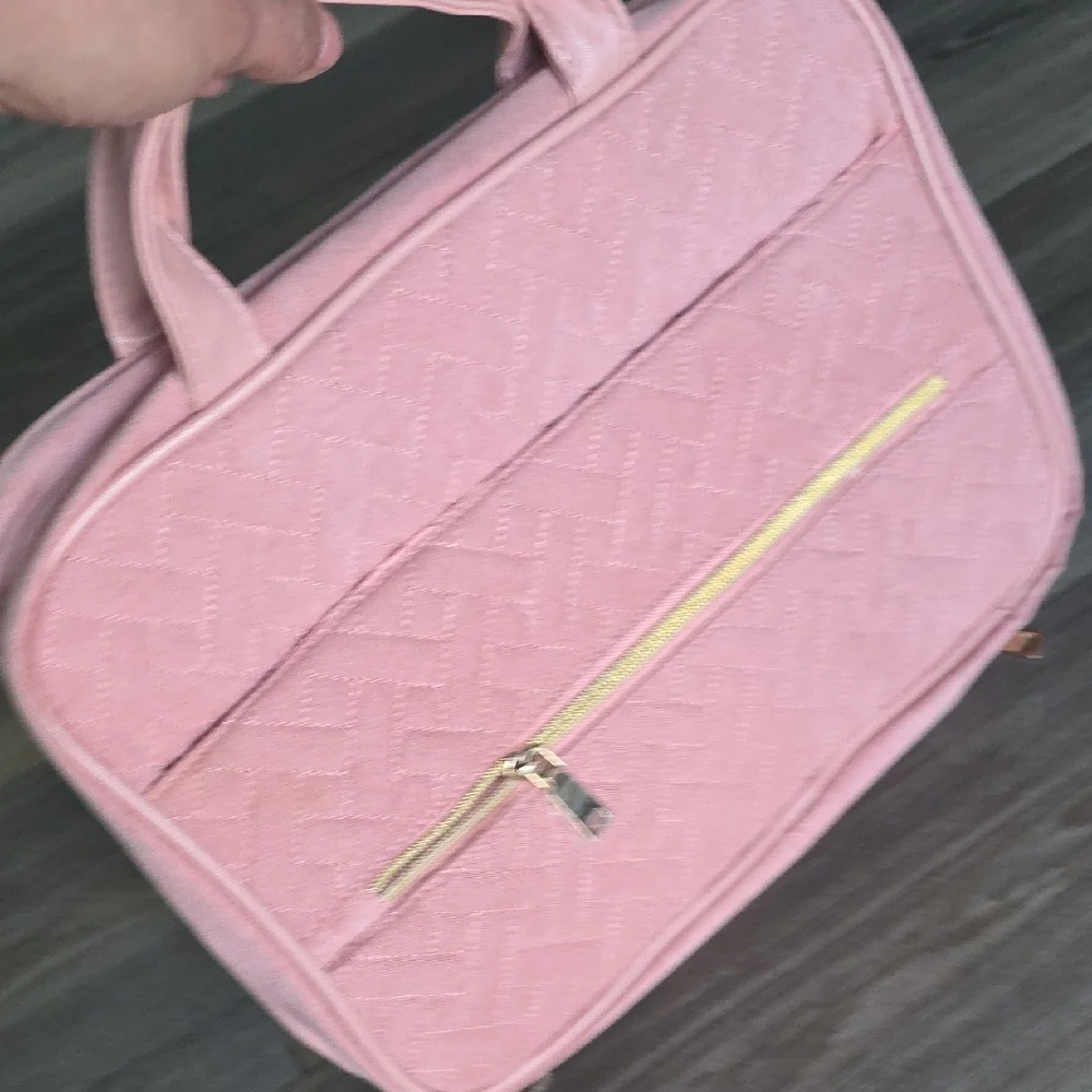 BOOMRICH Chic Pink Quilted Laptop Bag